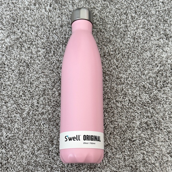 NWT Peony S’well Water Bottle - Picture 1 of 4